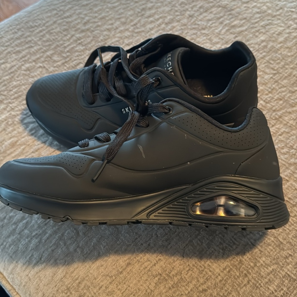 Sketchers Womens Street UNO Lace Up Sneaker. size 8 Wide. Like New Condition - Picture 2 of 14